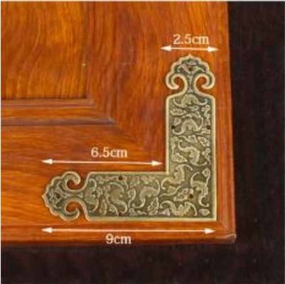 Wholesale High QualityDecorated Zinc Alloy Wooden Box Corner Bronze Iron