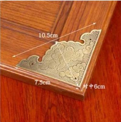 Grosir Metal Protective Dekoratif Antique Corner untuk Kotak Hadiah Kayu Perlindungan Meja Besi